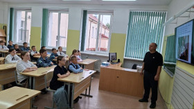 3 сентября, в Озерской средней школе им.Д.Тарасова прошли особенные уроки..